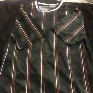 Like New South Pole Jersey type shirt only used once Size XL.